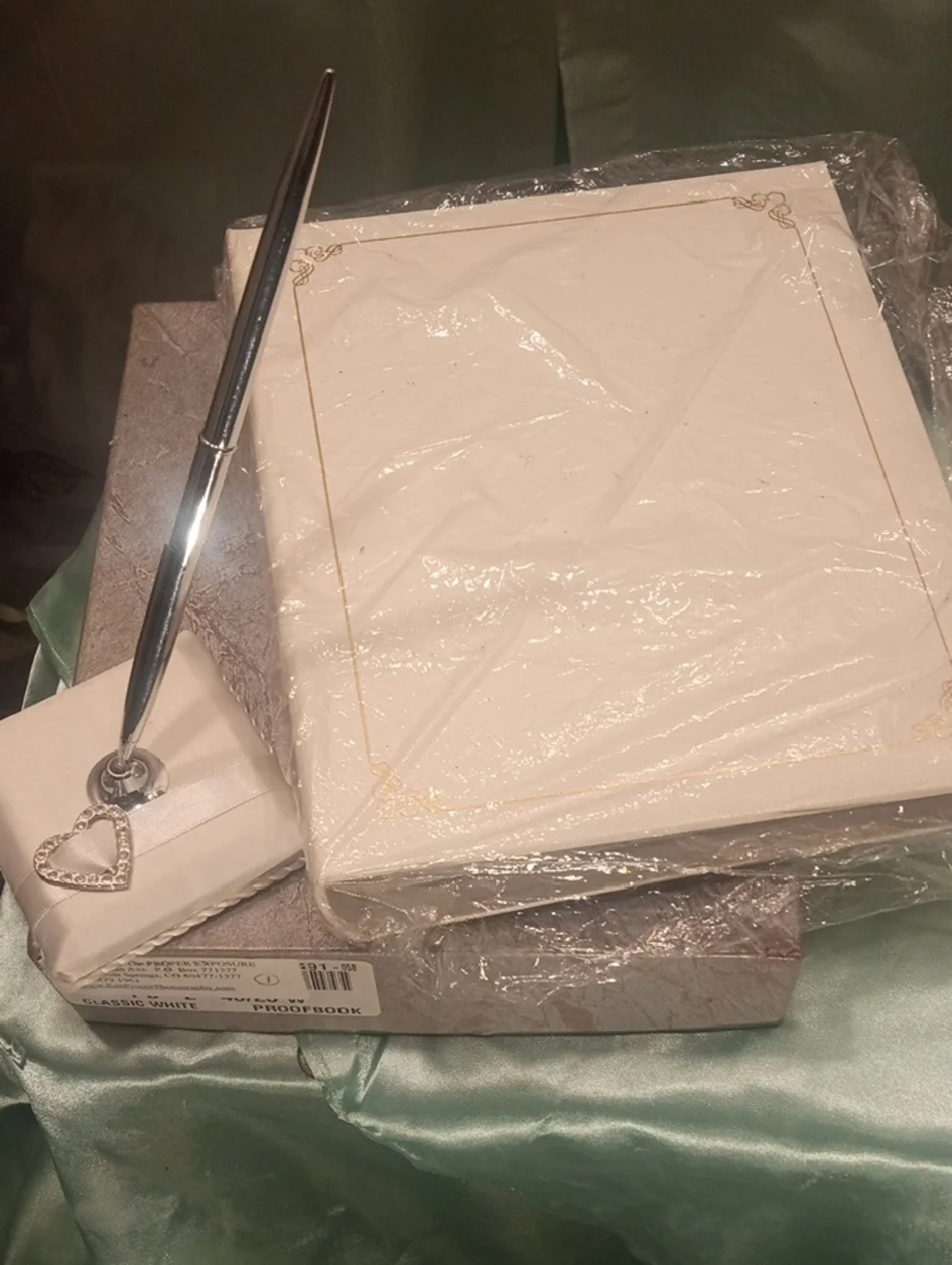 Source Unknown White and Silver Wedding Guest Book Set with Heart Pen
